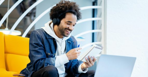 how to start a tech startup?